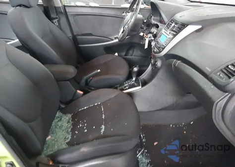 2013 Hyundai Accent Se из США, поврежденный, VIN KMHCU5AE9DU104215